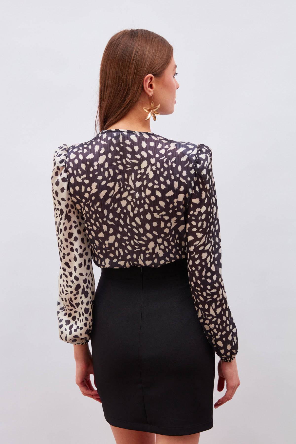 Silk Double-Breasted Patterned Bodysuit - Black and White