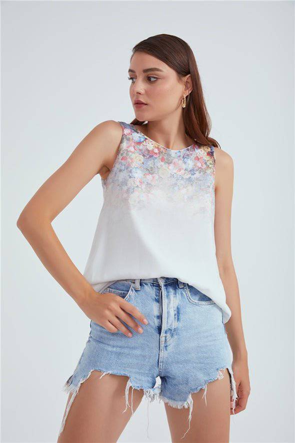 Crew Neck Ombre Floral Printed Georgette Top - White